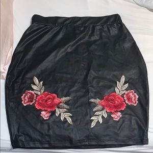 Faux leather mini skirt